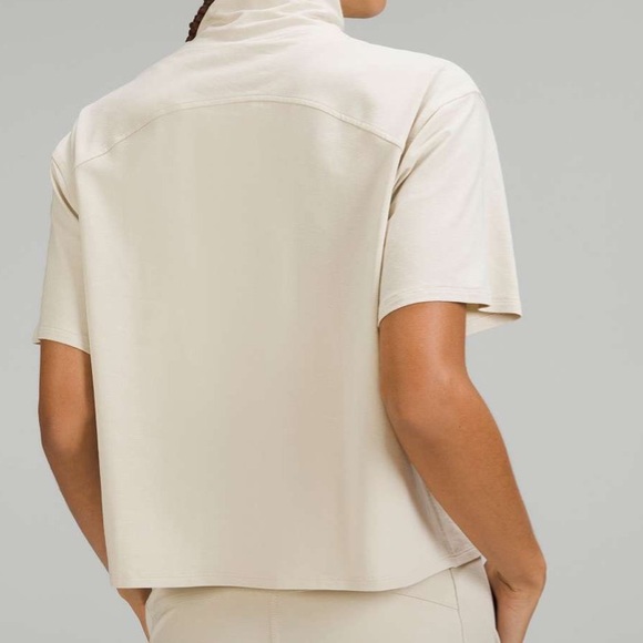 Lululemon Relaxed-Fit Cotton-Blend Turtleneck T-Shirt size L NWOT - Picture 6 of 7